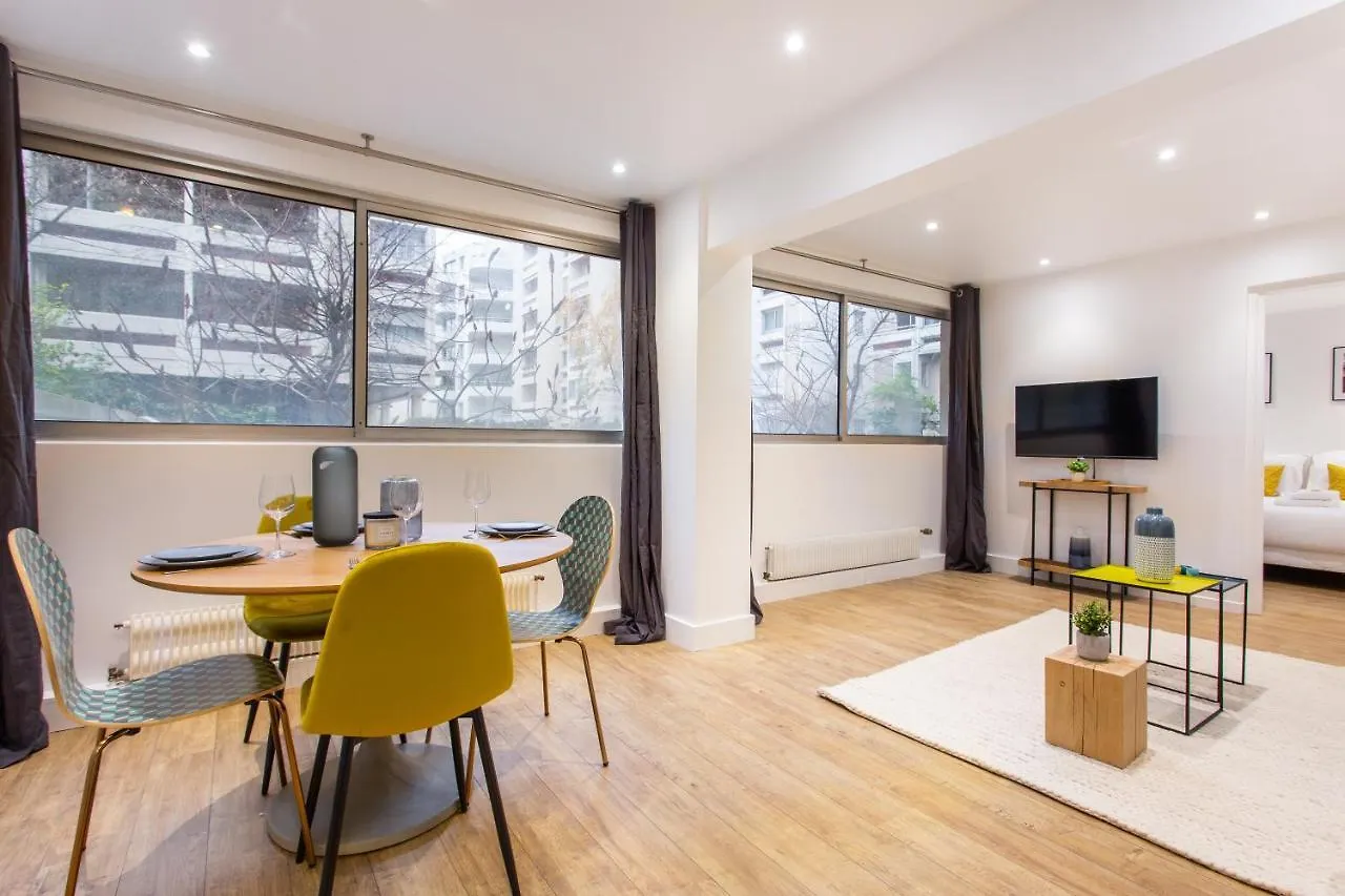 Cmg Montmartre - Cottages * Παρίσι