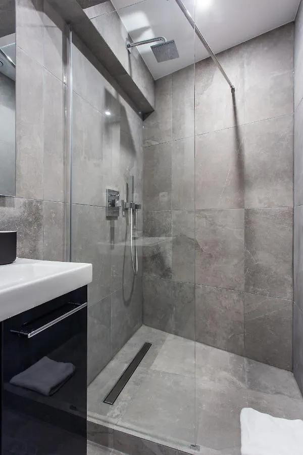 Apartment Cmg Montmartre - Cottages Paris